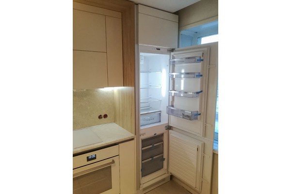 Кухня 59 холодильник